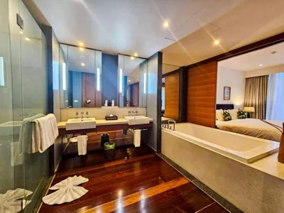 Beachfront 2 BR Luxury Apartment Chava Surin – Photos 3